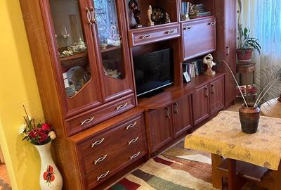 Apartament cu 4 camere decomandat în Micro 15 - 3