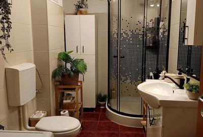Apartament cu 3 camere decomandat în Vitrometan - 5