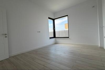 Casă individuală cu 4 camere cu Teren 400 Mp în Balotești - 9