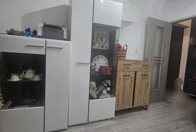 Apartament cu 3 camere decomandat în Decebal - 5