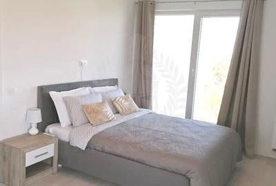 Apartament cu 2 camere semidecomandat, mobilat în B-dul București - 4