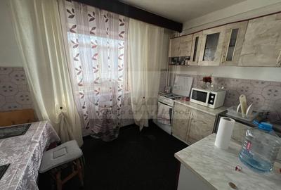 Ap 3 cam, Nicolina 2, et 3/4, 66mp,  decomandat – 125.000€  negociabil - 3