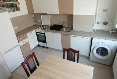 Apartament cu 2 camere decomandat în Traian - 10