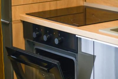 Inchiriez apartament Mamaia Nord - termen lung - 2