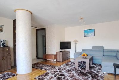 Apartament cu 3 camere decomandat în 13 Decembrie - 5