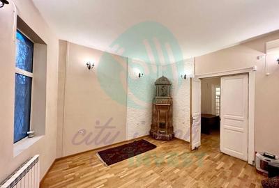 Vila eleganta renovata si consolidata | Parc Carol| Marasesti - 5