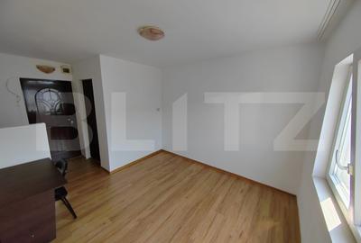 Garsoniera de vanzare, 16 mp, zona Micro 16 - 2