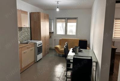 Apartament 2 camere de vanzare Zona Bro?teni Aleea Sporturilor 55 mp | Renov at, mobila Apartament 2 camere de vanzare Zona Bro?teni Aleea Sporturilor 55 mp | Renov at, mobila - 2