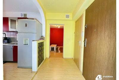 Apartament cu 4 camere semidecomandat în Micălaca - 3