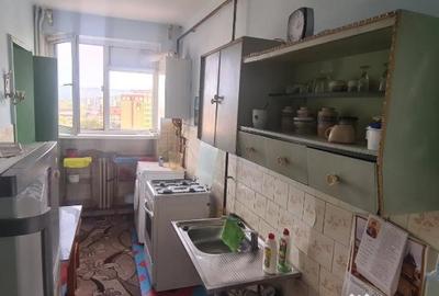Apartament cu 2 camere decomandat în Podu Roș - 3