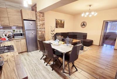 Casă cu 3 camere cu Canalizare în Central - 3