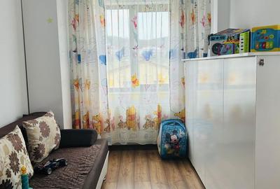 Apartament cu 3 camere semidecomandat în Florești - 8