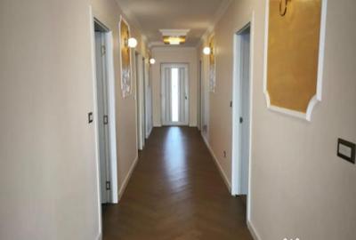 Casă cu 5 camere cu Teren 2000 Mp în Volovăț - 11