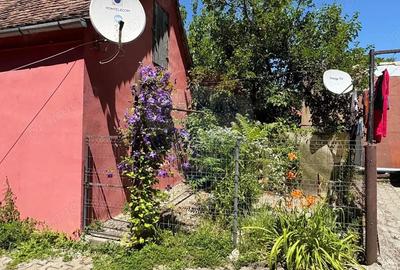 Casa cu 2 camere de vanzare in zona centrala - 9