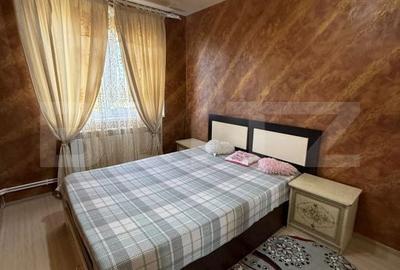 Apartament cu 3 camere în Micro 17 - 1