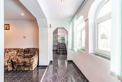 Casă / Vilă de vânzare Picior de Munte, Dambovita - 16