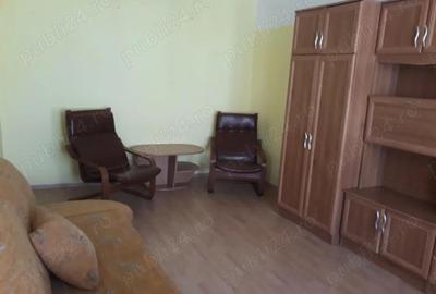Garsonieră decomandată în Central