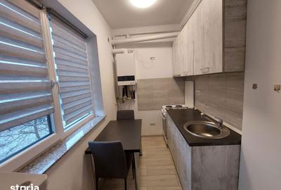 Garsonieră decomandată, mobilată în Central - 4