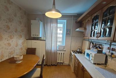 Apartament cu 2 amere in zona Racadau - 2