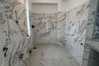 Apartament cu 3 camere în Central - 2