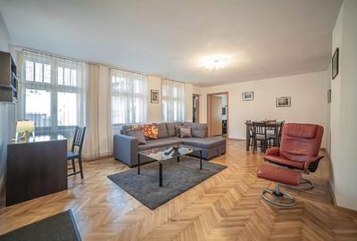 Apartament living, bucatarie si doua dormitoare, centru 139000euro - 4