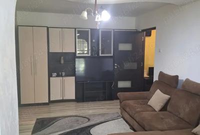 Apartament complet mobilat ?i utilat.340 euro negociabil