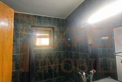 Casă cu 10 camere cu Teren 1000 Mp în Km 4 - 19