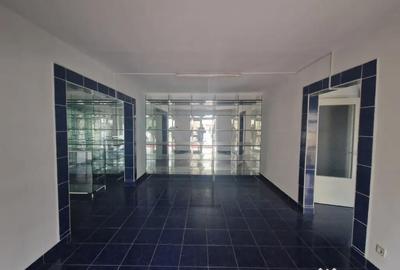 Spațiu comercial, de 48 mp, în Decebal - 2