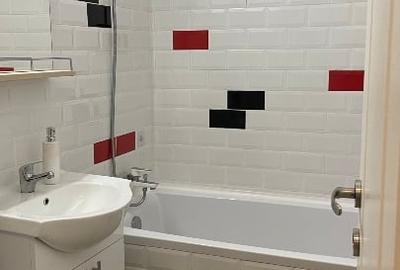 2 camere decomandat – renovat, mobilat și utilat – 3 min metrou Romancierilor, D - 10