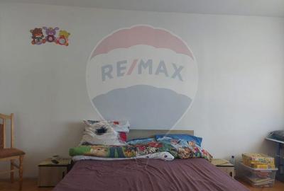 Apartament cu 4 camere decomandat de vanzare in Moinesti - 3