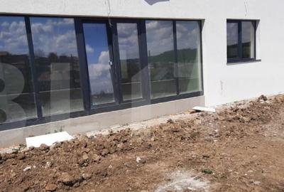 Casă cu 5 camere cu Teren 550 Mp în Central - 3