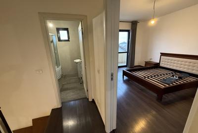 Duplex cu 4 camere cu Canalizare în Central - 17