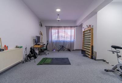 Proprietate exclusivista de vanzare: 2 case | 9 camere | 2000 mp teren - 44