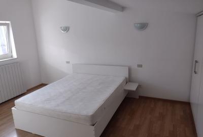 Casă cu 3 camere în Central - 3