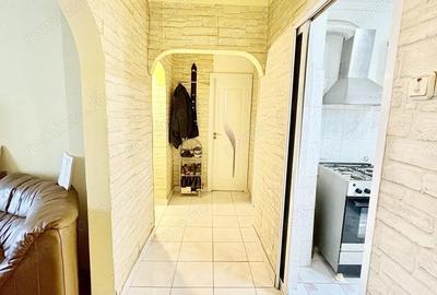 Apartament 3 camere, 2 bai, zona Liberta?ii - 8