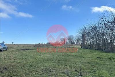 Teren de 1200 mp, în Sud