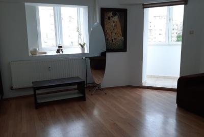 Garsoniera spa?ioasa in bloc mixt reabilitat termic, parc Sebastian - 1