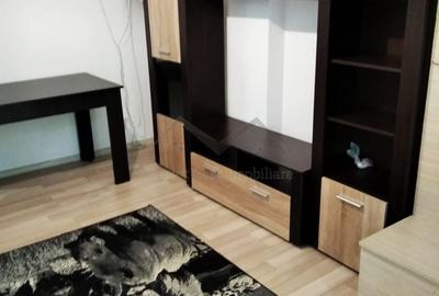 Apartament cu 2 camere semidecomandat în Cug - 3