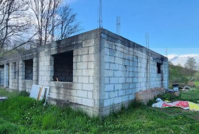 Teren 6650 mp, cu casa nefinalizata de 111 mp, in Nisipoasa - 4