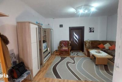 Casă cu 3 camere cu Teren 290 Mp în Central - 7