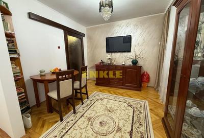 Apartament cu 2 camere decomandat în Central - 3