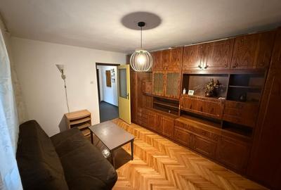 Apartament 2 camere, etaj 1,  balcon, baie cu geam – zona excelenta Sasar - 6