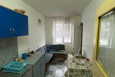 Apartament cu 3 camere decomandat în Central - 3