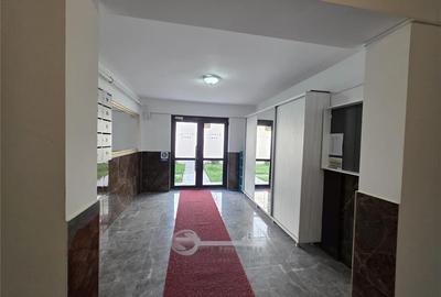 Garsonieră decomandată, mobilată în Cug