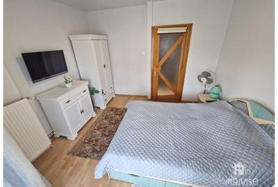 Apartament 3 camere de inchiriat, str Toamnei- Centrul Civic - 6
