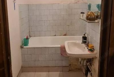 Apartament cu 3 camere decomandat în Lacul Tei - 6
