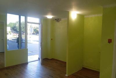 Spațiu comercial, de 35 mp, în Central - 5