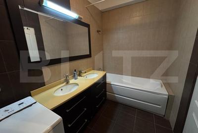 Apartament cu 3 camere, 58 mp, parcare, zona Porii - 9