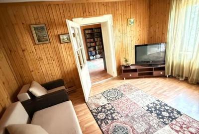 Casa centrala de vanzare- zona Cristian - 2