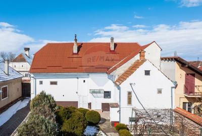 Casă cu 5 camere cu Teren 2217 Mp în Bod - 4